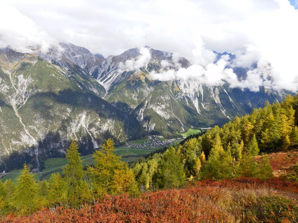 Hotel Traube Pettneu am Arlberg Kültér fotó