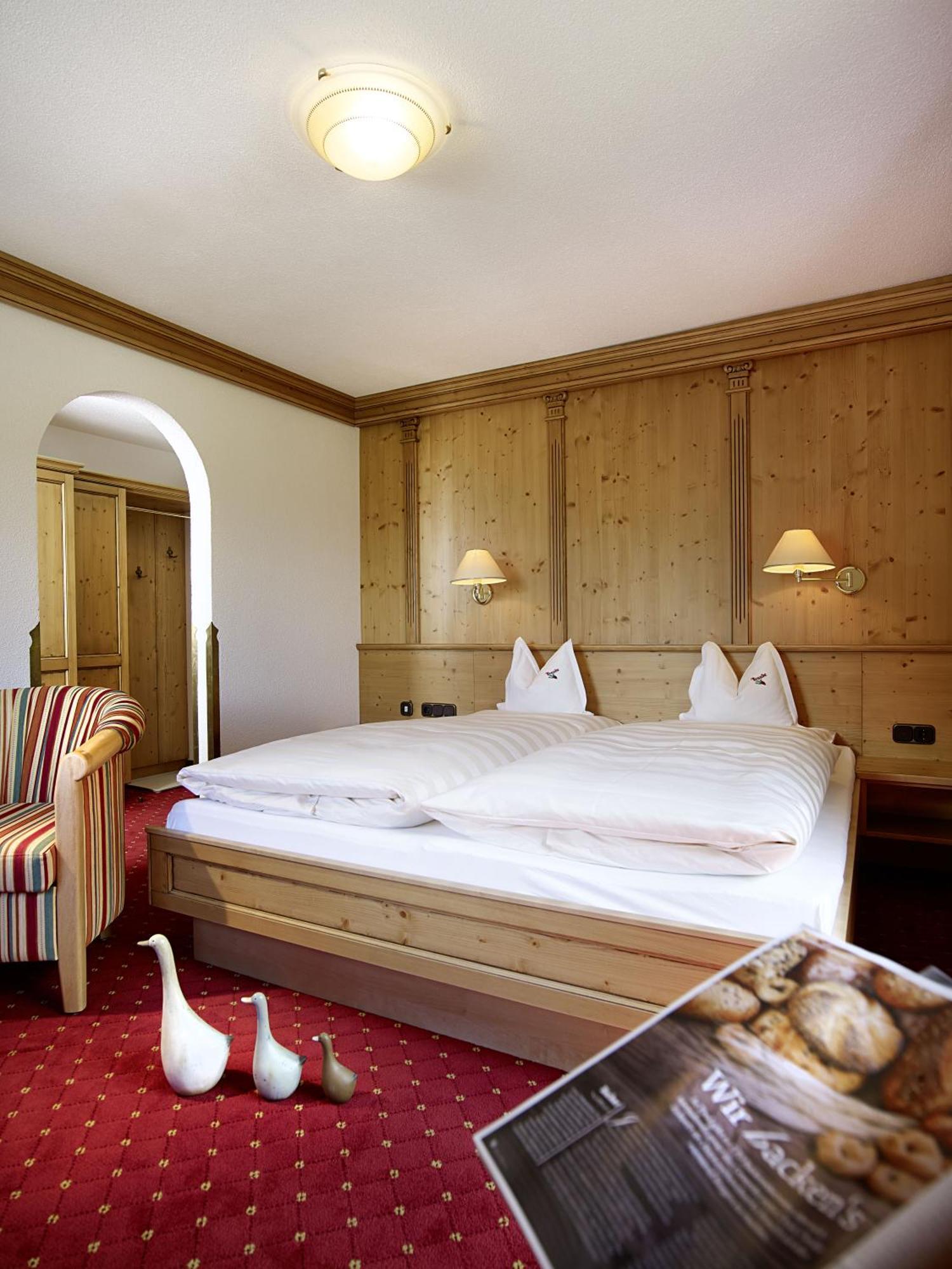 Hotel Traube Pettneu am Arlberg Kültér fotó