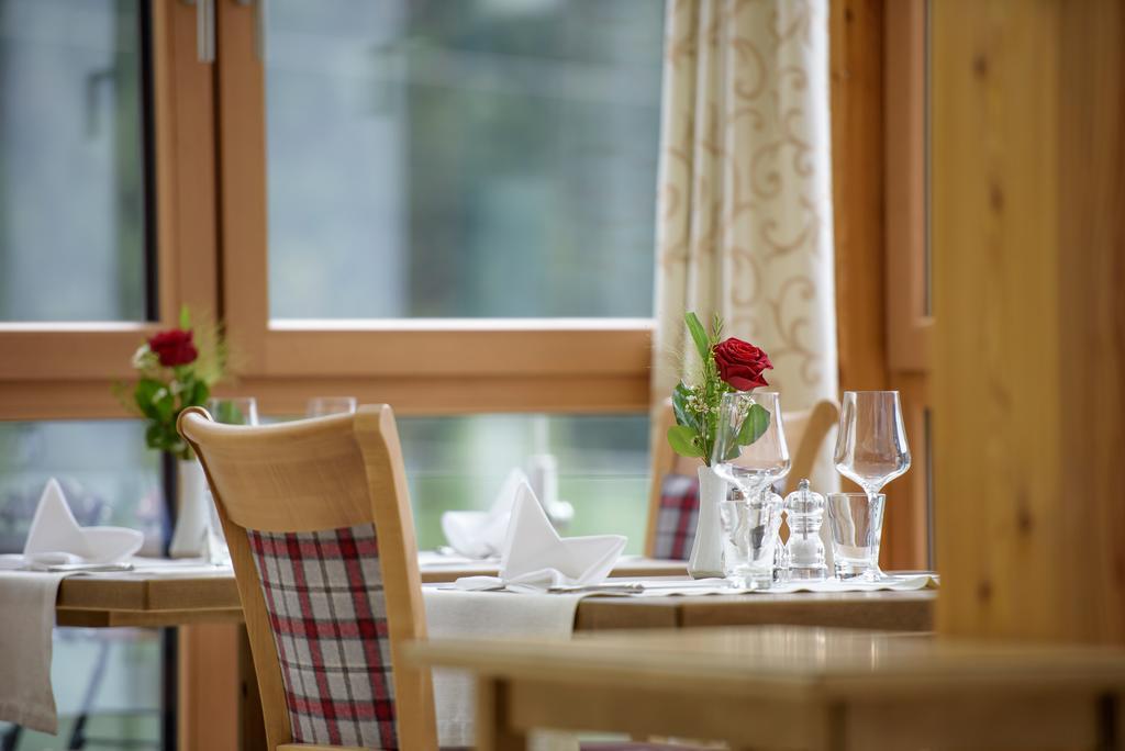 Hotel Traube Pettneu am Arlberg Kültér fotó